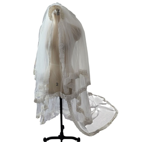 60s Headband Cathedral Wedding Veil 107in Long Lace with Blusher Heirloom bridal - Picture 9 of 16